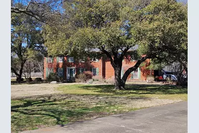 3911 Ranch Estates Drive, Plano, TX 75074 - Photo 7