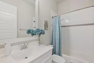 813 Boardwalk Wy, Little Elm, TX 76227 - Photo 23