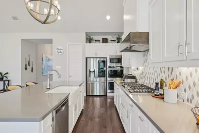 813 Boardwalk Way, Aubrey, TX 76227 - Photo 15