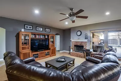 326 Sagebrush Lane, Waxahachie, TX 75165 - Photo 5