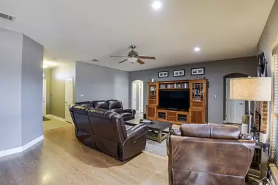 326 Sagebrush Lane, Waxahachie, TX 75165 - Photo 3