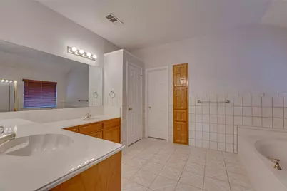 2305 Buckeye Drive, Mesquite, TX 75181 - Photo 17