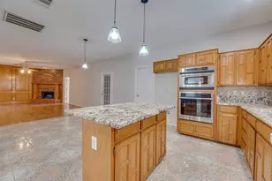 2305 Buckeye Dr, Mesquite, TX 75181 - Photo 11