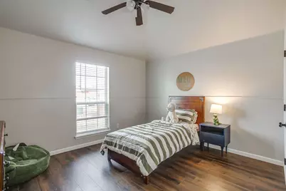 951 Naomi Court, Burleson, TX 76028 - Photo 31