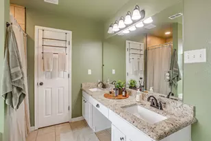 951 Naomi Ct, Burleson, TX 76028 - Photo 21