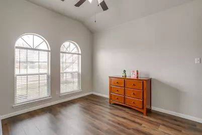 951 Naomi Court, Burleson, TX 76028 - Photo 27