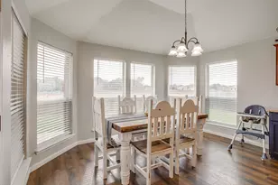 951 Naomi Ct, Burleson, TX 76028 - Photo 15