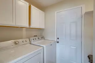 951 Naomi Ct, Burleson, TX 76028 - Photo 33