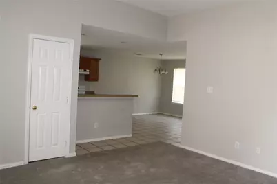 421 Myers Circle, Dallas, TX 75217 - Photo 9