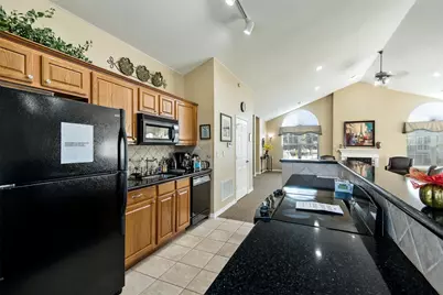 2601 Marsh Lane #33, Plano, TX 75093 - Photo 9