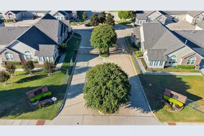 2601 Marsh Lane #33, Plano, TX 75093 - Photo 3