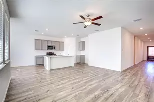 1513 Fallingwater Trail, Fort Worth, TX 76052 - Photo 3