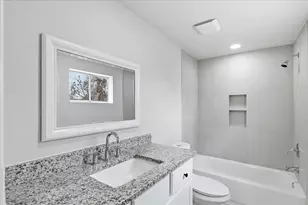 404 S Murray St, McKinney, TX 75069 - Photo 9