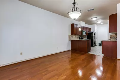 341 Metropolitan Drive, Plano, TX 75023 - Photo 3