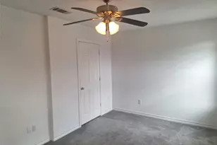 2621 Lee Ave, Fort Worth, TX 76164 - Photo 13