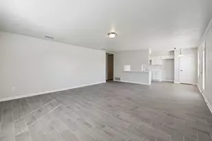 7020 Green Ridge Trail, North Richland Hills, TX 76182 - Photo 7