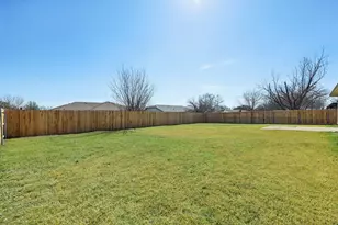 7020 Green Ridge Trail, North Richland Hills, TX 76182 - Photo 25