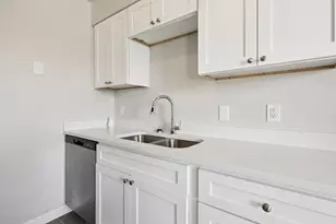 7020 Green Ridge Trail, North Richland Hills, TX 76182 - Photo 13