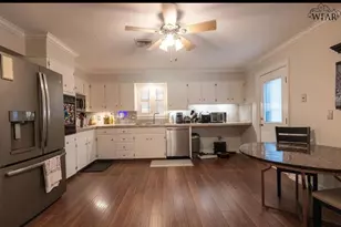 4414 Martinique, Wichita Falls, TX 76308 - Photo 7