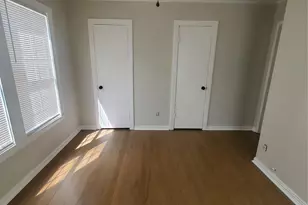 516 W Beach St, Fort Worth, TX 76111 - Photo 15