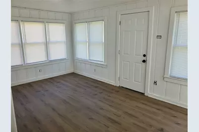 516 W Beach Street, Fort Worth, TX 76111 - Photo 17