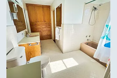 903 N Hoover Avenue, Cameron, TX 76520 - Photo 19