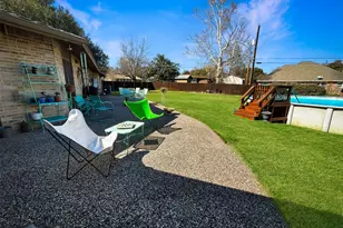 903 N Hoover Ave, Cameron, TX 76520 - Photo 21