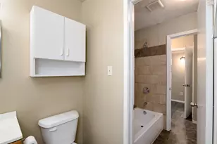 3230 Ridgeview Cir, Irving, TX 75062 - Photo 15