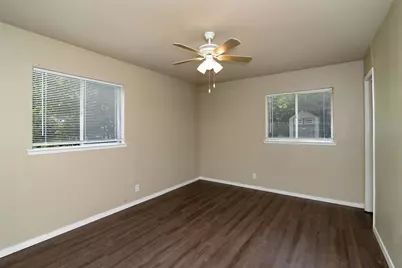 3230 Ridgeview Circle, Irving, TX 75062 - Photo 13