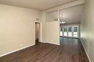 3230 Ridgeview Cir, Irving, TX 75062 - Photo 5