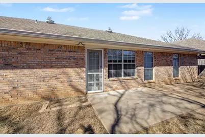 1016 Dawn Court, Granbury, TX 76048 - Photo 19