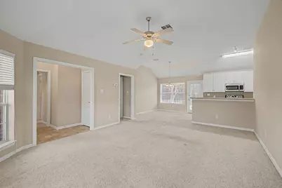 1016 Dawn Court, Granbury, TX 76048 - Photo 5