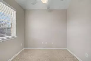 1016 Dawn Ct, Granbury, TX 76048 - Photo 19