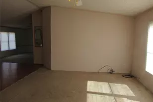 501 W Collins St, Denison, TX 75020 - Photo 5