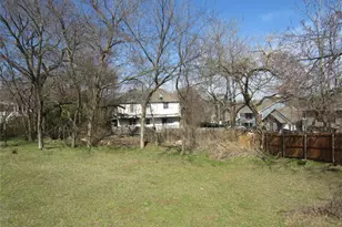 501 W Collins St, Denison, TX 75020 - Photo 25