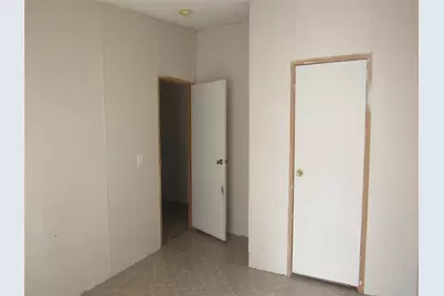 501 W Collins Street, Denison, TX 75020 - Photo 17