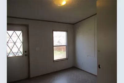 501 W Collins Street, Denison, TX 75020 - Photo 13