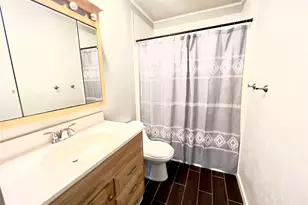 2902 Rayswood Dr, Carrollton, TX 75007 - Photo 7