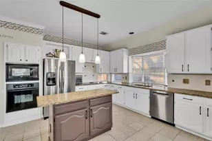 4019 Whitby Ln, Grapevine, TX 76051 - Photo 9