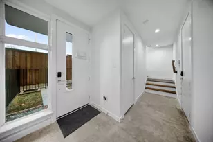 4626 Munger Ave, Dallas, TX 75204 - Photo 3