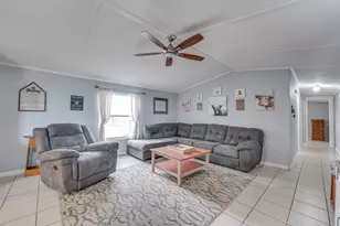 428 Gentry Rd, Ennis, TX 75119 - Photo 9