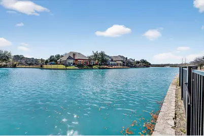 3004 Waterway Court, Arlington, TX 76012 - Photo 3