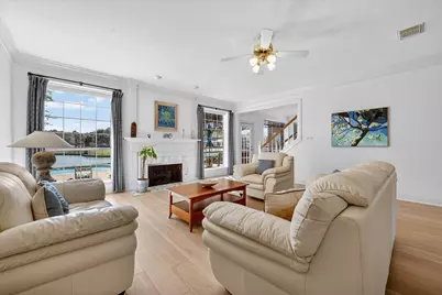 3004 Waterway Court, Arlington, TX 76012 - Photo 11