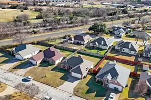 207 Quail Run, Aubrey, TX 76227 - Photo 25