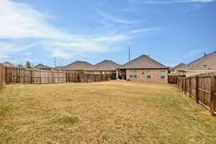 3027 Moccasin Ln, Aubrey, TX 76227 - Photo 29