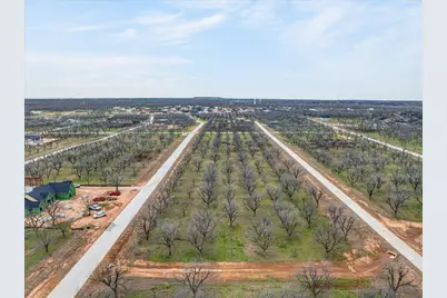 1424 Cirrus Loop, Granbury, TX 76049 - Photo 7