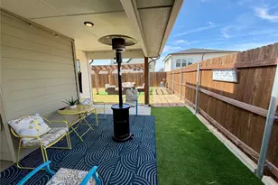 916 Rodgers Ave, Godley, TX 76044 - Photo 29