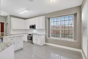 1841 Grand Canyon Dr, Lewisville, TX 75077 - Photo 13