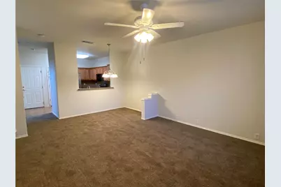 2725 Hyde Park Drive, Grand Prairie, TX 75050 - Photo 3