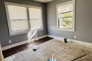 709 Jefferson St E, Sulphur Springs, TX 75482 - Photo 5